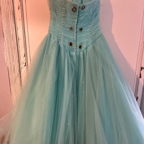 Prom Dress - Picture 2 of 4